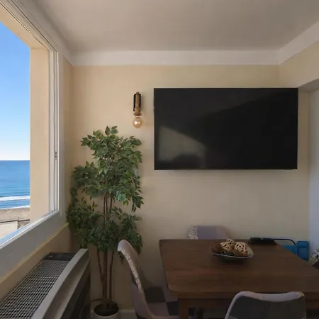 Luxury Sea Loft Apartment *